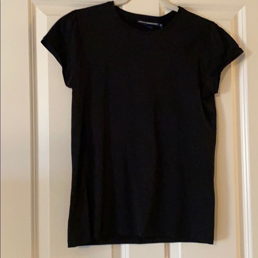 Black t-shirt